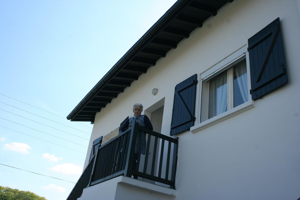 Chambres D'Hotes Chez Pascaline Ispoure Bagian luar foto